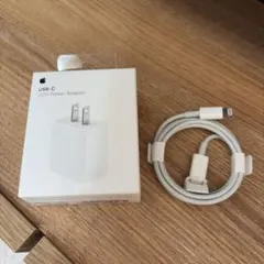 【新品　開封済み】Apple純正 20W 電源アダプタ USB-Cケーブルセット