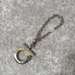 サルヴァトーレフェラガモ ガンチーニ バッグチャーム シルバー