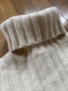 ユニクロタートルネック