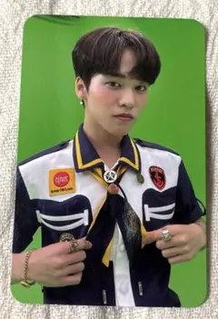 Item thumbnail for item f6465e37-95d3-4d46-99c9-5baaa66fd14a