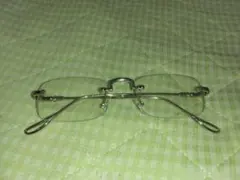 シルバー メタルフレーム 長方形メガネ