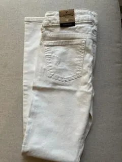 新品タグ付き　アメリカンイーグル　ジェギンス　ホワイト