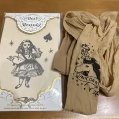 タトゥー入りストッキング