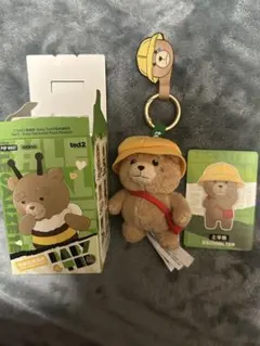 POP MART Ted 2 Baby Ted ぬいぐるみキーホルダー