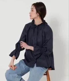 美品/オーブ刺繍】ヴィヴィアンウエストウッド ボウタイブラウス