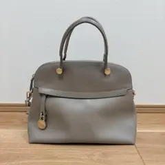 【美品】FURLA ハイパー ハンドバック ショルダーバッグ ライトグレーMのサムネイル