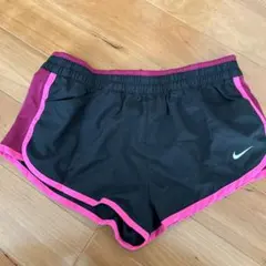 Nike DRI-FIT ショートパンツ M 黒/ピンク