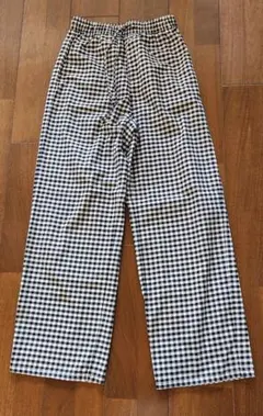 美品 GU ギンガムチェック カジュアルパンツ Sサイズ