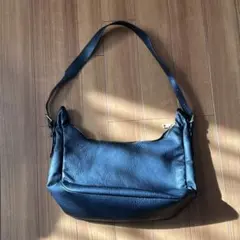 ショルダーバッグ　ハンドバッグ　2wayバッグ　ブラック