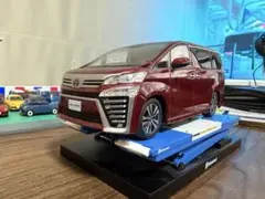 トヨタアルファード カラーサンプルミニカー(4X1) - メルカリ