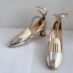 Item thumbnail for item 70eaf938-1fde-4eb5-a940-52e480a5fa9d