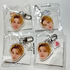 treasure カプセルトイ 喜怒哀楽 ドヨン 顔アクキー コンプリート