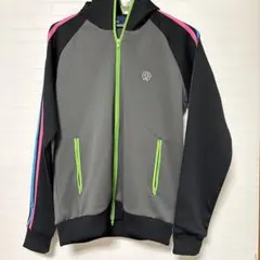 新品未使用　フレッドペリー　パーカー