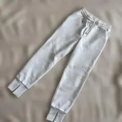 ビッキー　パンツ