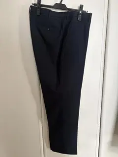 ★新品・未使用★ UNIQLO メンズ 感動パンツ (ネイビー)