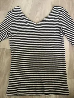 AZUL BY MOUSSYボーダー柄 Vネック 長袖Tシャツ S