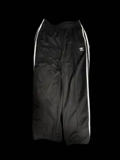 adidas アディカラー バギーフィット ファイヤーバードトラックパンツのサムネイル