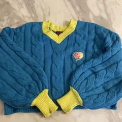 Re. アールイードット Vネック ケーブルニット ブルー　セーター
