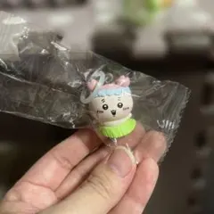 映画ちいかわ 入場特典めじるしチャーム カニ フラダンス