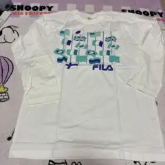 FILA フィラ 長袖Tシャツ ホワイト 国旗デザインのサムネイル