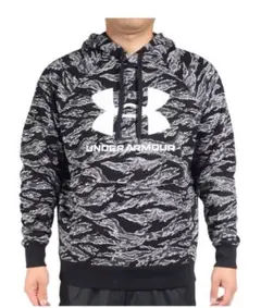 UNDER ARMOUR 迷彩柄 フード付きパーカー