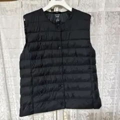 新品未使用ユニクロ パフテックコンパクトベスト ブラック L これ以上値下げ不可