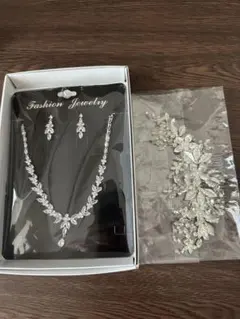 《値下げ》【ヘッドパーツ・ネックレス】ブライダルアクセサリーセット シルバー