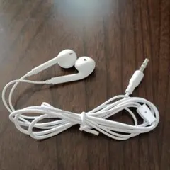 ホワイト 有線イヤホン 3.5mmジャック