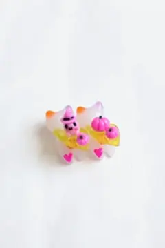 レジンパーツ ぐで猫2匹セット#1316✨イヤリング、ピアス、チャームに◎