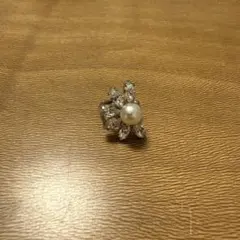 パールのイヤーカフ