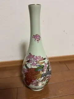 花瓶 陶器製 鳥と藤の花柄 共箱付き - メルカリ