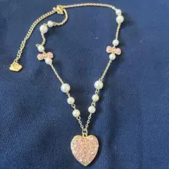 Item thumbnail for item 15cbc49d-4a10-4fe8-90c8-26028463cb93