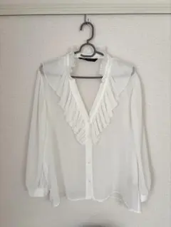 【ZARA】ホワイトフリルシフォンシャツ