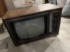昭和レトロ 日立 I-39 小型 ブラウン管テレビ TRANSISTOR 昭和レトロ 日立 I-39 小型 ブラウン管テレビ TRANSISTOR