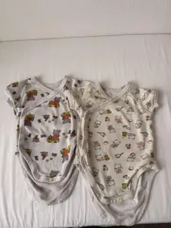 ベビー短袖ボディスーツ2枚セット　ユニクロ　こぐまちゃん