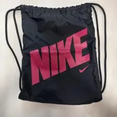 NIKE ドローストリングバッグ 黒/ピンク