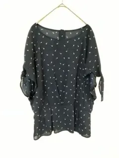 innowave　フレンチスリーブブラウス　レディースM相当　ネイビー　総柄