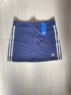 adidas ネイビー ミニスカート L
