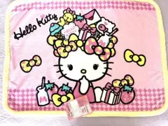 【新品】レア　ハローキティ　ブランケット 厚手