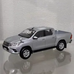 非売品！トヨタ ハイラックス1/30スケール カラーサンプル ミニカー