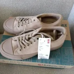 スニーカー 22.5