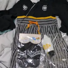 ロンパース・カバーオール 9-12ヶ月