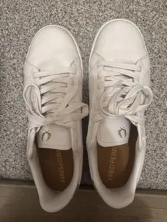 FRED PERRY ホワイトスニーカー　白