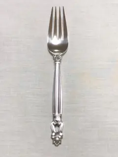 美品 ジョージジェンセン ACORN ディナーナイフ STERLING ① - メルカリ