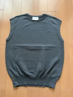 アローズ　UNITED ARROWS ノースリーブ ニットのサムネイル