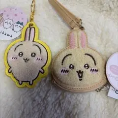 ちいかわ　うさぎ　もこもこサガラ刺繍キーホルダー　おかおサガラミニポーチ