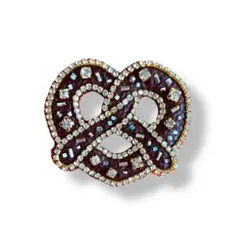 Item thumbnail for item bc0cf4ef-a2a1-4a60-bf89-03372473b019