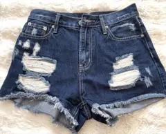 one way ダメージショートパンツ