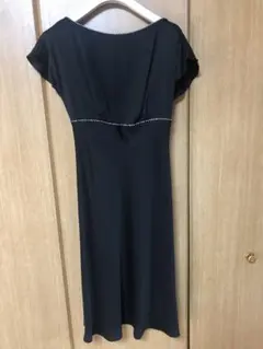 試着のみ⭐︎J＆R ジェイアンドアールワンピース黒のサムネイル