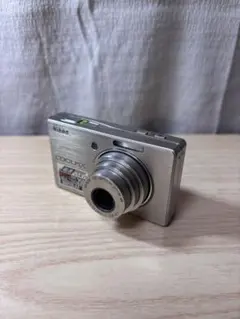 【動作OK】Nikon COOLPIX S500コンパクトデジタルカメラ Yahoo!オークション -「coolpix s500」の落札相場・落札価格